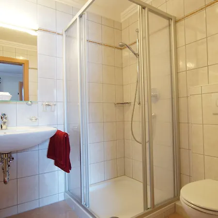Sonnleit'n Guest house 3*