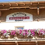 Sonnleit'n Guest house Kirchdorf in Tirol